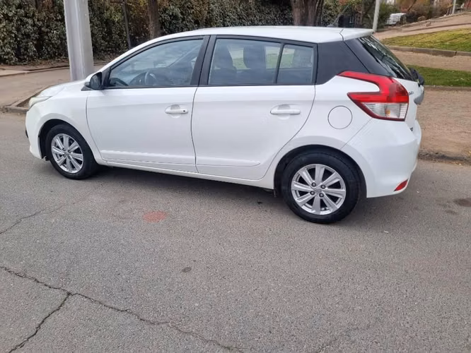 Toyota yaris sport año 2016 full equipo