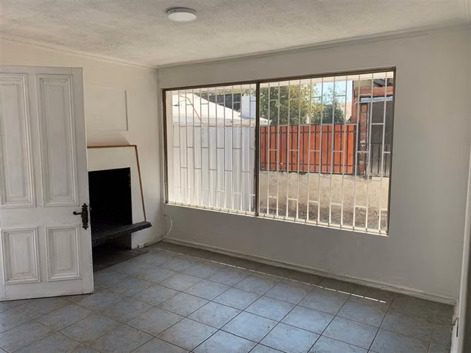 Segura casa en pasaje