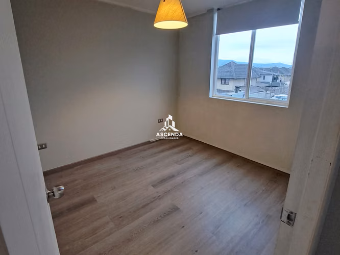 OPORTUNIDAD DE VIVIR EN SECTOR LOMAS COLORADAS