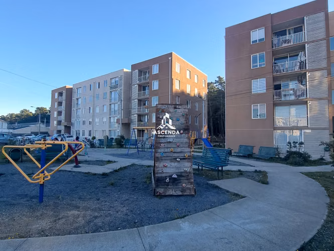 OPORTUNIDAD DE VIVIR EN SECTOR LOMAS COLORADAS