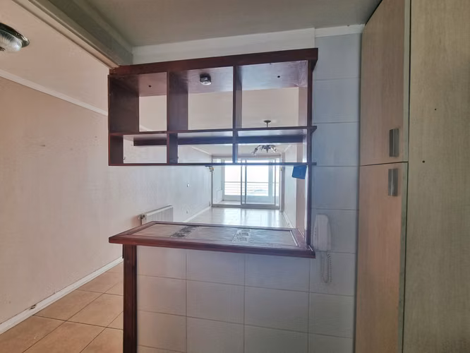 VENDE amplio dpto 4D, frente playa Lilenes, Concón