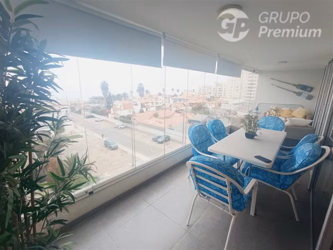 Vive el Lujo Frente al Mar en Club Océano