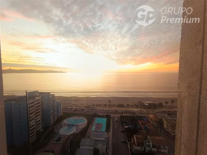 Vive el Lujo Frente al Mar en Club Océano