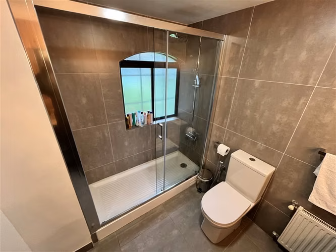 Casa en venta 375 m2 en 745 de terr piscina Concón Montemar - Imagen 36