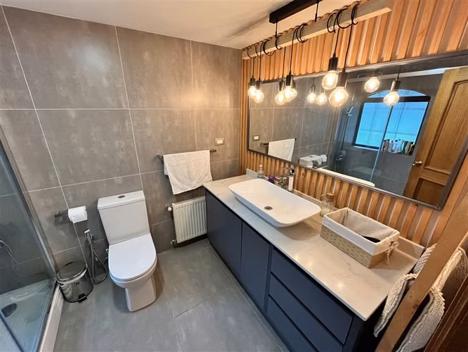 Casa en venta 375 m2 en 745 de terr piscina Concón Montemar - Imagen 37
