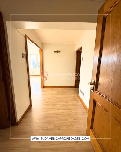 Se arrienda Departamento En Edificio Tornagaleones. Valdivia