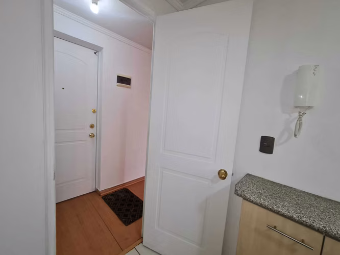 Arriendo Amplio Depto. 2hab, 2ba. Metro Mirador (176795)