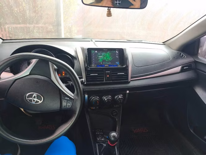 Toyota Yaris gli