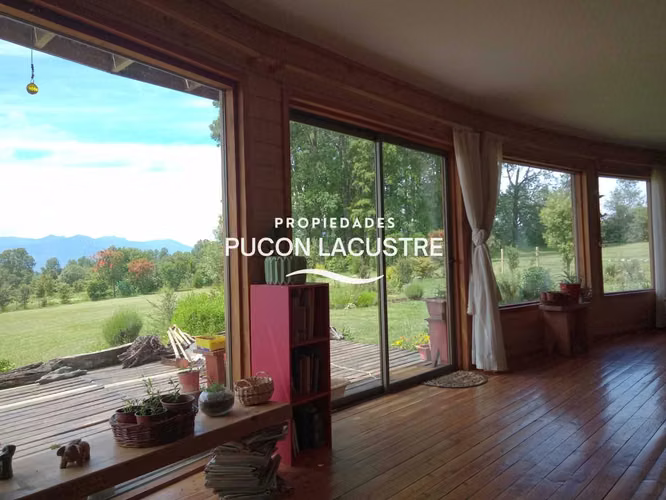 Arriendo Casa Pucón Los Riscos con vista al lago (178285)