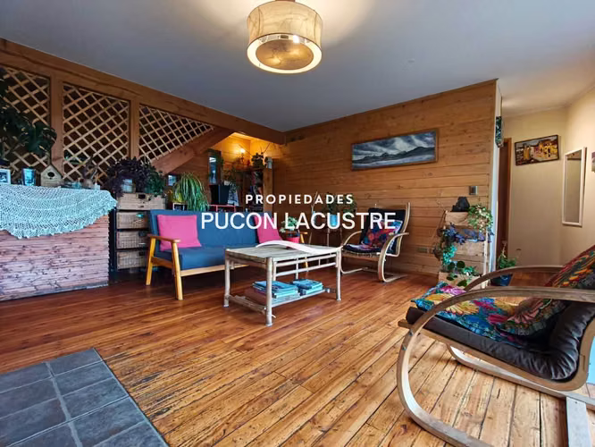 Arriendo Casa Pucón Los Riscos con vista al lago (178285)