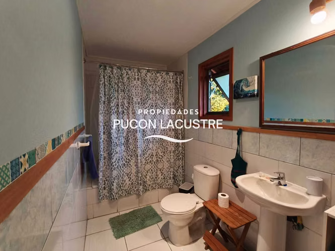 Arriendo Casa Pucón Los Riscos con vista al lago (178285)