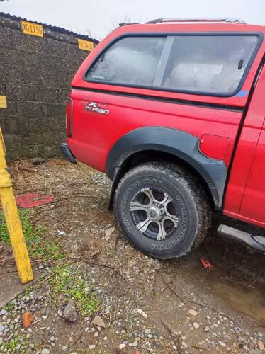 Camioneta 4x4 Nissan Terrano 2013