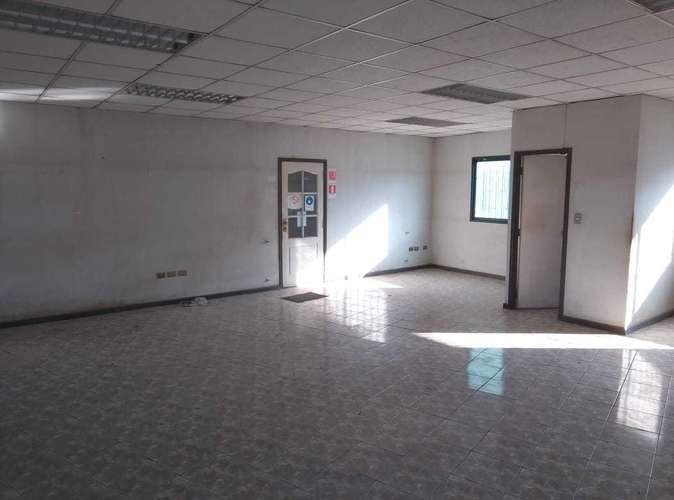 Gran Bodega en av. Barros arana Temuco (178287)