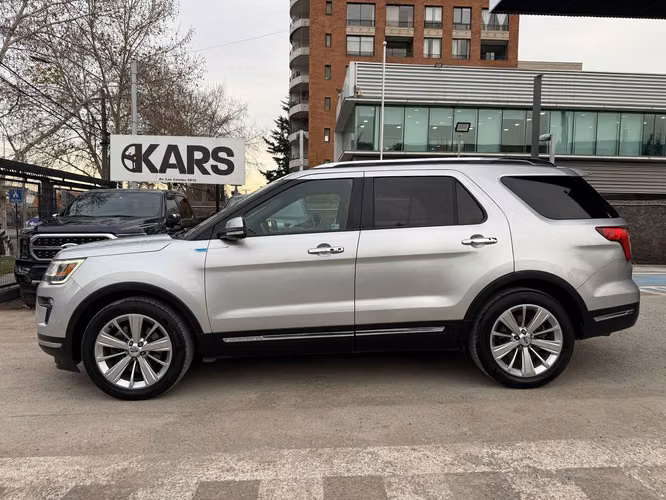 FORD EXPLORER  2019
