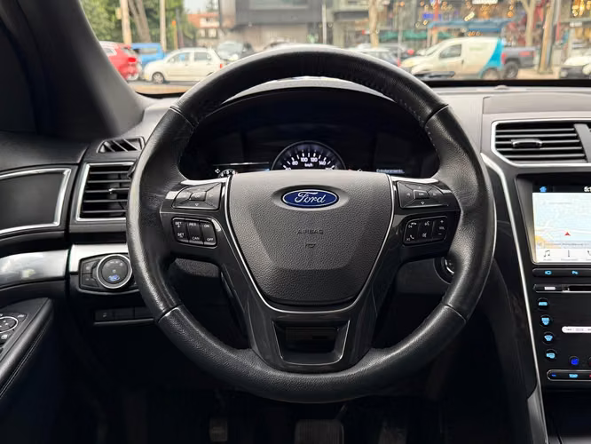 FORD EXPLORER  2019