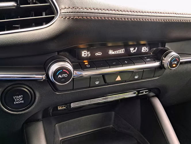 MAZDA ALL NEW 3 2.0 AUT 2022