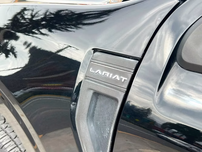FORD MAVERICK LARIAT 4X4  2023 - Imagen 8