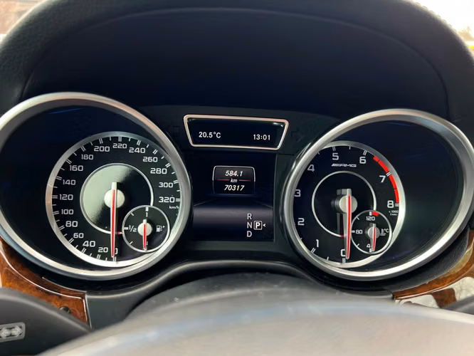 MERCEDES-BENZ ML 63 AMG  2014