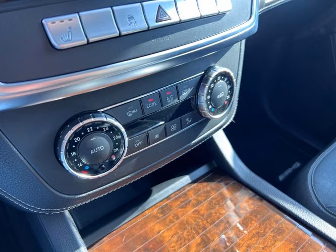 MERCEDES-BENZ ML 63 AMG  2014