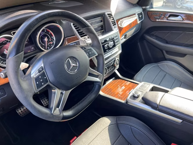 MERCEDES-BENZ ML 63 AMG  2014