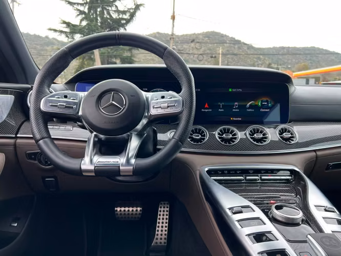 MERCEDES-BENZ AMG GT 63 S 2020