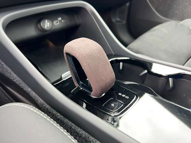 VOLVO EX40 P8 AWD 2025