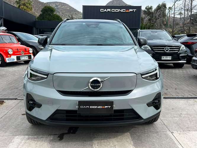 VOLVO EX40 P8 AWD 2025