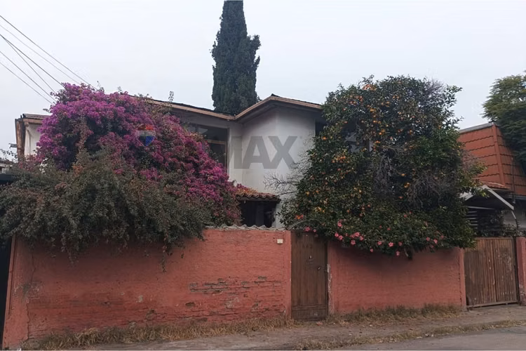 "casa en independencia: confort y buena ubicación