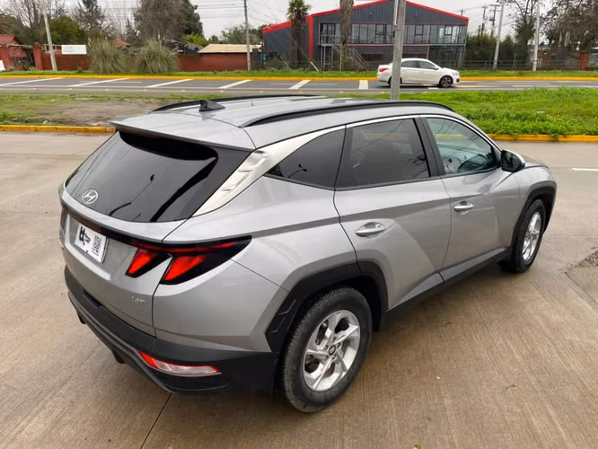 HYUNDAI TUCSON NX4 1.6 AUT 2022 - Imagen 9