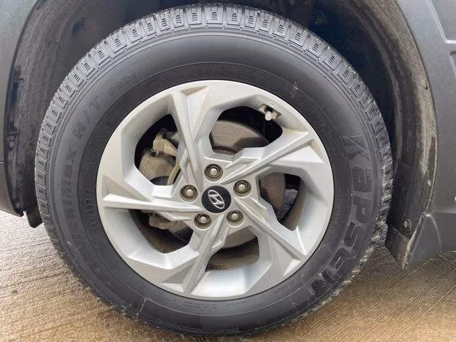 HYUNDAI TUCSON NX4 1.6 AUT 2022 - Imagen 19