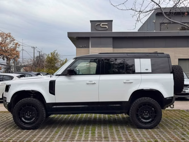 LAND ROVER DEFENDER X-DYNAMIC 110 3.0 AT DIESEL  4X4 2023
