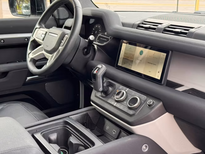 LAND ROVER DEFENDER X-DYNAMIC 110 3.0 AT DIESEL  4X4 2023
