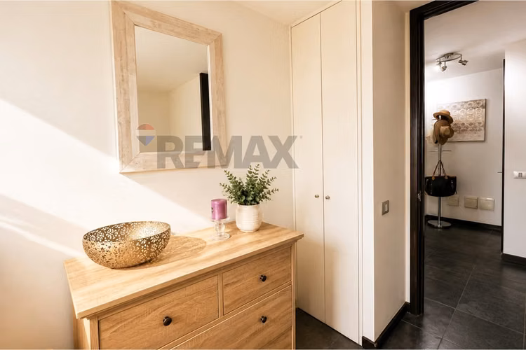 Se vende depto duplex en barrio las lilas