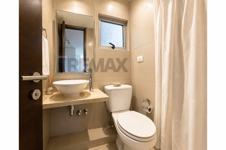 Se vende depto duplex en barrio las lilas