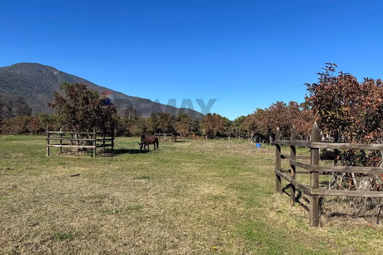 Exclusiva parcela de agrado de 3,6 ha en melipilla