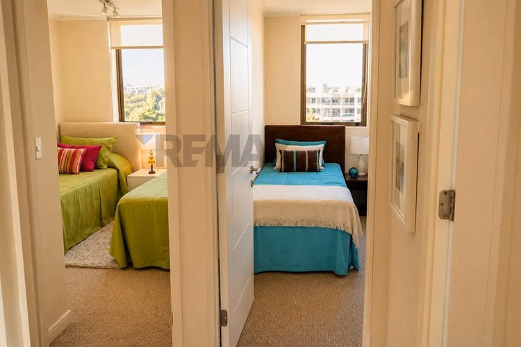 Arriendo amoblado con vista al mar