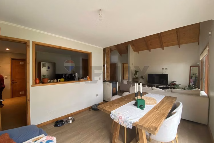 Casa en venta - condominio en quelhue – pucón