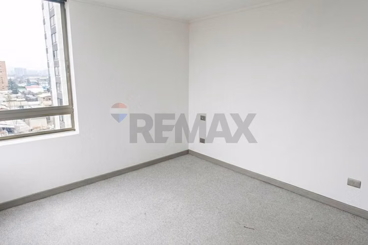 En venta av. vicuña mackenna - universidad - Imagen 11