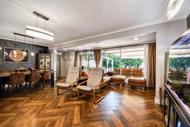 Casa en condominio con piscina calefaccionada