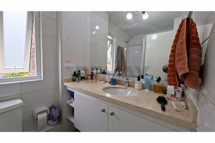 Comoda casa en venta  en condominio