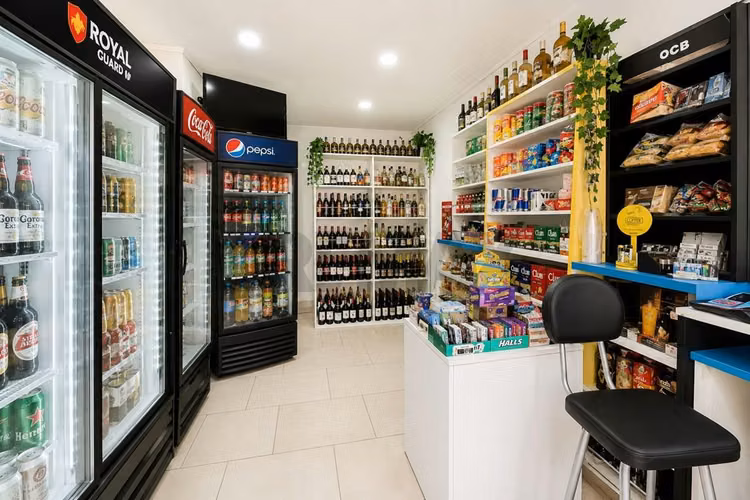 Local comercial en sector de alto flujo