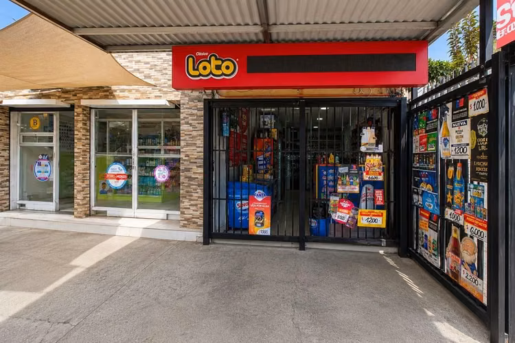 Local comercial en sector de alto flujo