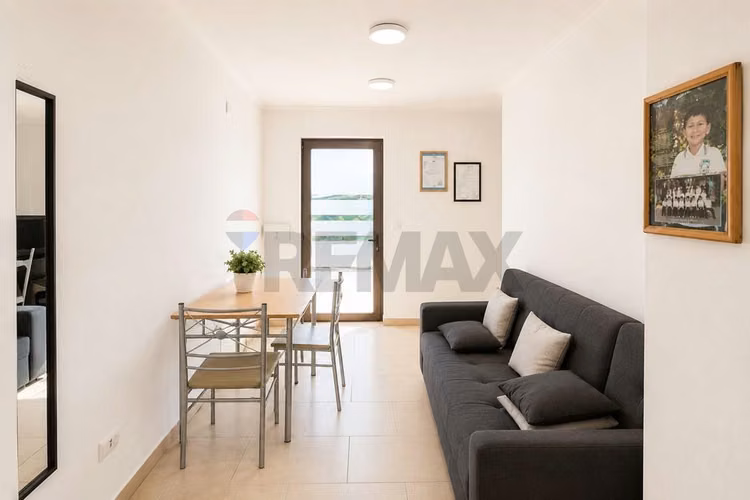 Local comercial en sector de alto flujo