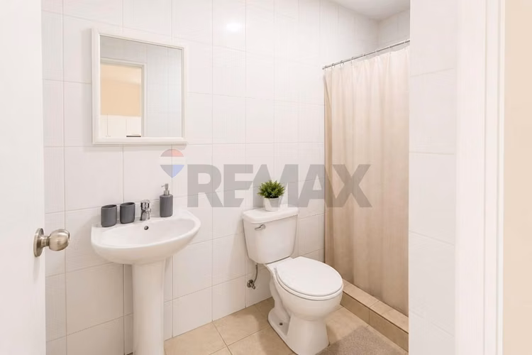 Local comercial en sector de alto flujo