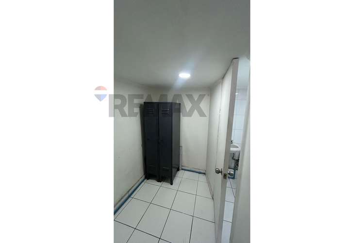 Esquina comercial en franklin con renta y permiso