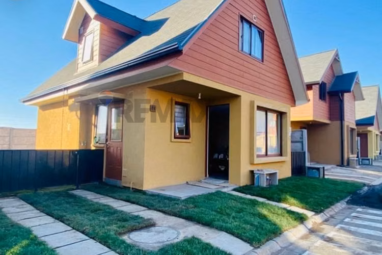 Casa en venta en condominio neyen – talca
