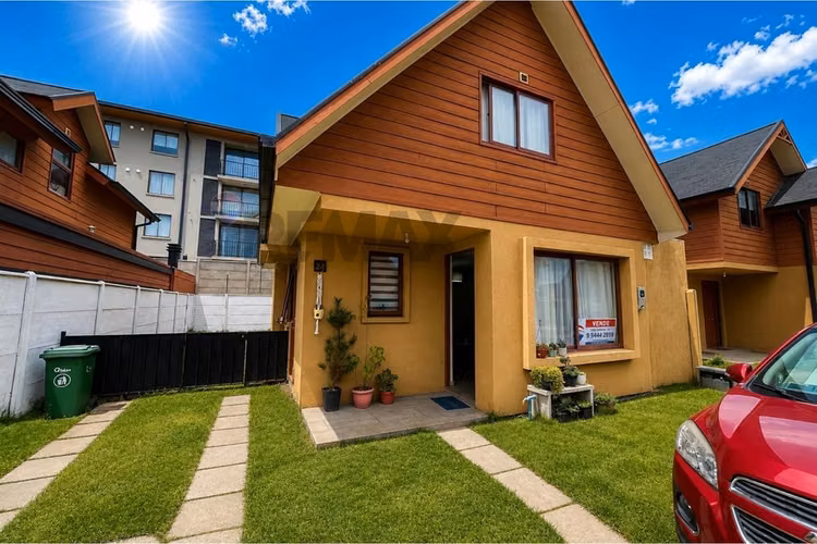 Casa en venta en condominio neyen – talca
