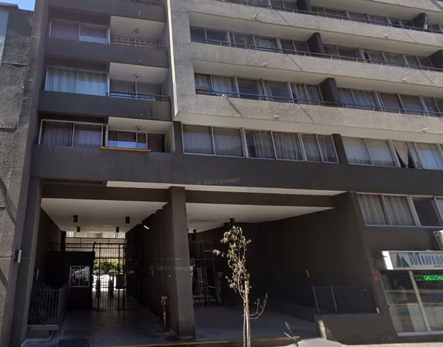 DEPARTAMENTO A pasos Metro Santa Ana - Imagen 12