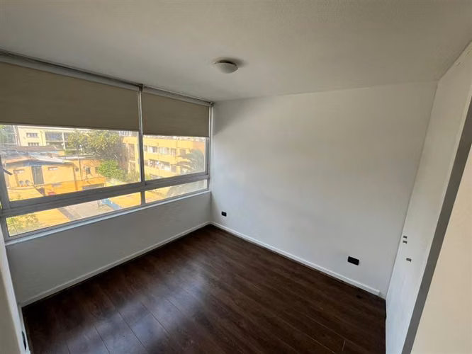 DEPARTAMENTO A pasos Metro Santa Ana - Imagen 5