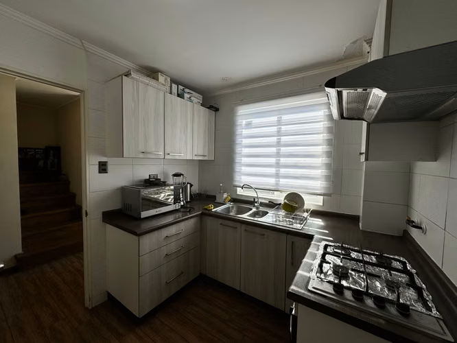 VIVE CON ESPACIO Y SEGURIDAD- CASA DE 3D-3B CON GRAN PATIO - Imagen 5